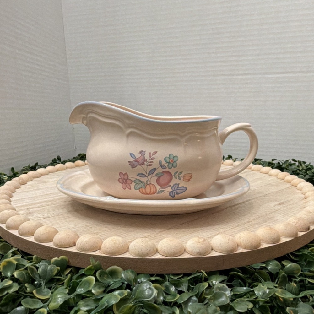 International Chine Stoneware Gravy Boat Set Welcome Home Pattern
